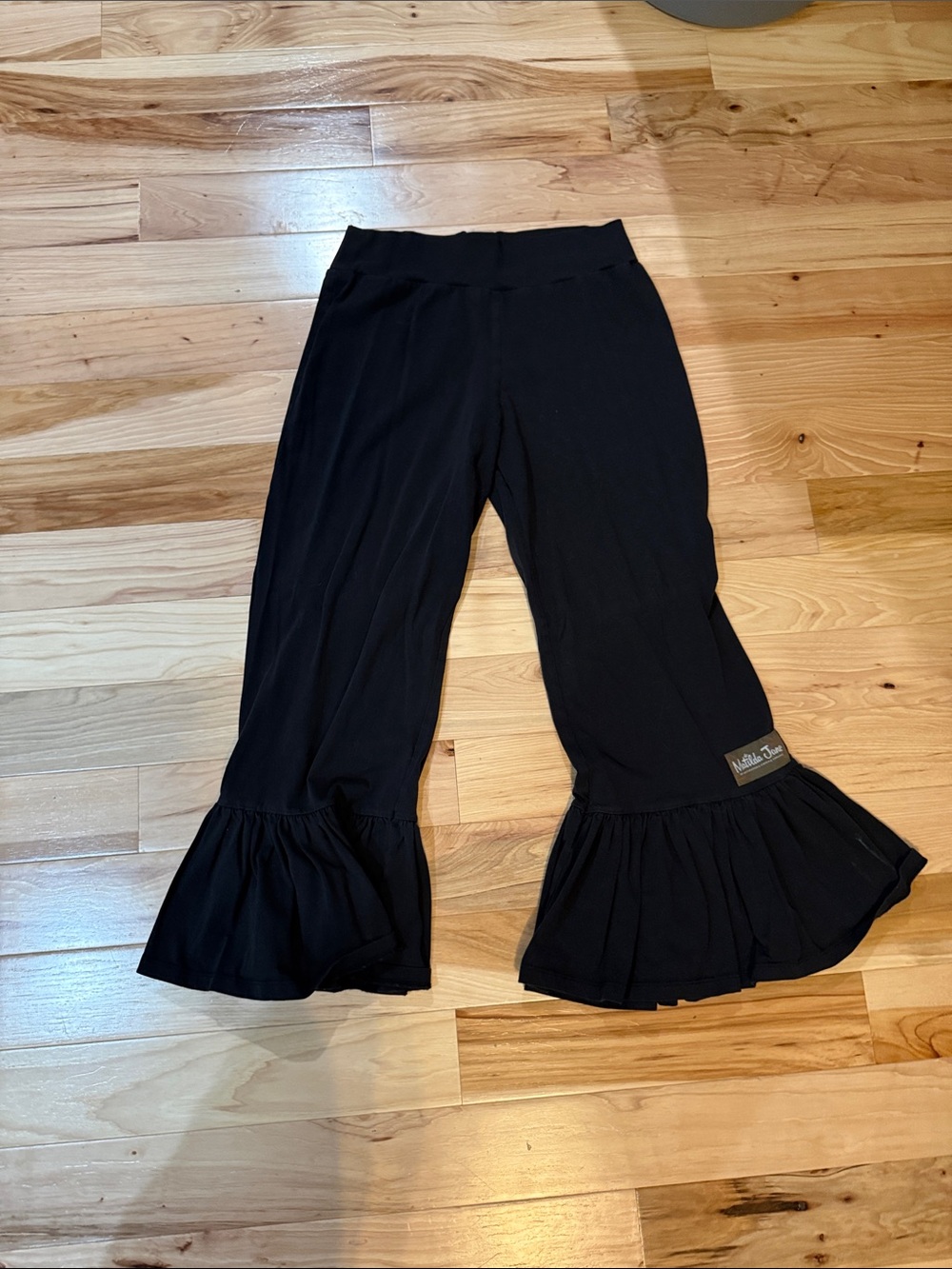 Matilda Jane Ruffle Hem Ankle Pants - Black